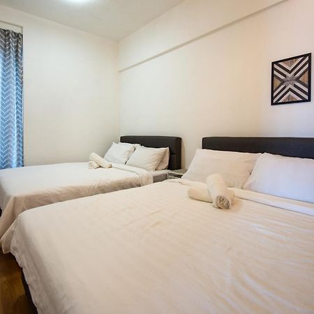 Casa Orient @ Macalister 218 ❈中路218东方之家 3Br 8Pax Appartement George Town Buitenkant foto
