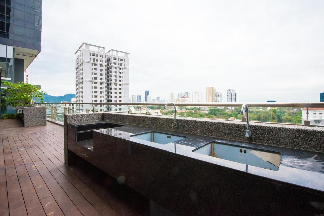 Casa Orient @ Macalister 218 ❈中路218东方之家 3Br 8Pax Appartement George Town Buitenkant foto