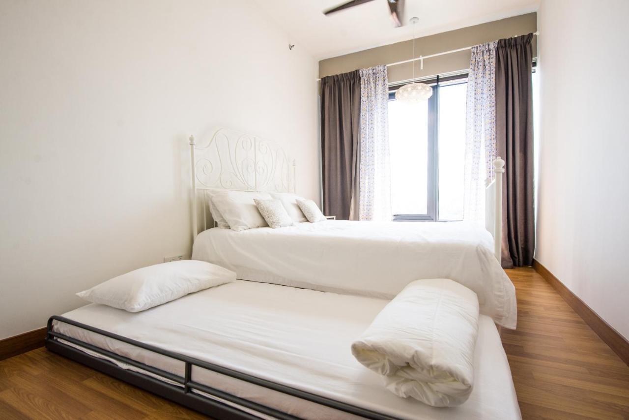 Casa Orient @ Macalister 218 ❈中路218东方之家 3Br 8Pax Appartement George Town Buitenkant foto